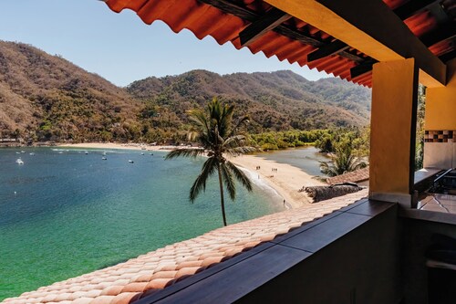 House in Yelapa with ocean view and close to the beach