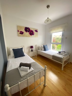 2 Schlafzimmer, Bügeleisen/Bügelbrett, kostenloses WLAN, Bettwäsche