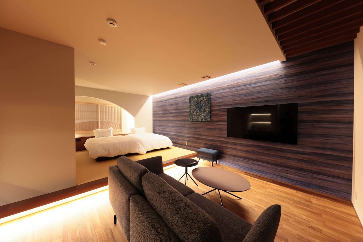 Twin Room, Non Smoking | In-room safe, iron/ironing board, free WiFi