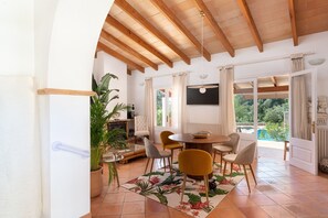 Dining - HOUSE BEACH & GOLF COSTA DE LOS PINOS - Beautiful villa with private pool and free Wi- (Son Servera)