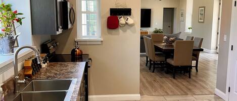 Microwave, oven, stovetop, dishwasher