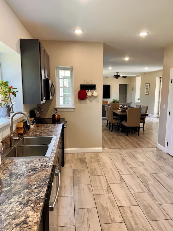 Microwave, oven, stovetop, dishwasher