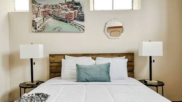 2 bedrooms, iron/ironing board, free WiFi, bed sheets