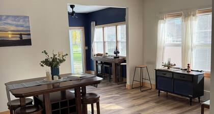 Dripping with COZY!!! Freshly remodeled. 3 bedroom bath and a half