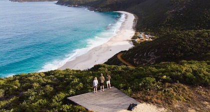 Cosy Cottage Sandpiper | Ocean Views | Beautiful Beaches
