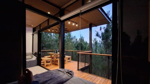 Charming 2-bedroom tiny home with WiFi, AC in quaint El Cope