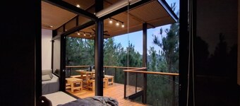 Charming 2-bedroom tiny home with WiFi, AC in quaint El Cope