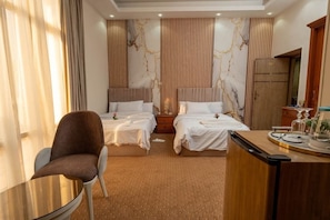 Comfort-Zweibettzimmer, Stadtblick