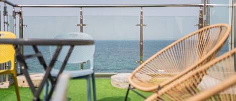 Basic Room, 1 Bedroom (Room 202 (Half Ocean View/PrivateBBQ)) | 1 bedroom, free WiFi