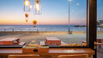 Basic Room, 1 Bedroom (Room 303(Half Ocean View/Private BBQ)) | 1 bedroom, free WiFi