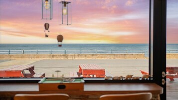 Basic Room, 1 Bedroom (Room 303(Half Ocean View/Private BBQ)) | 1 bedroom, free WiFi