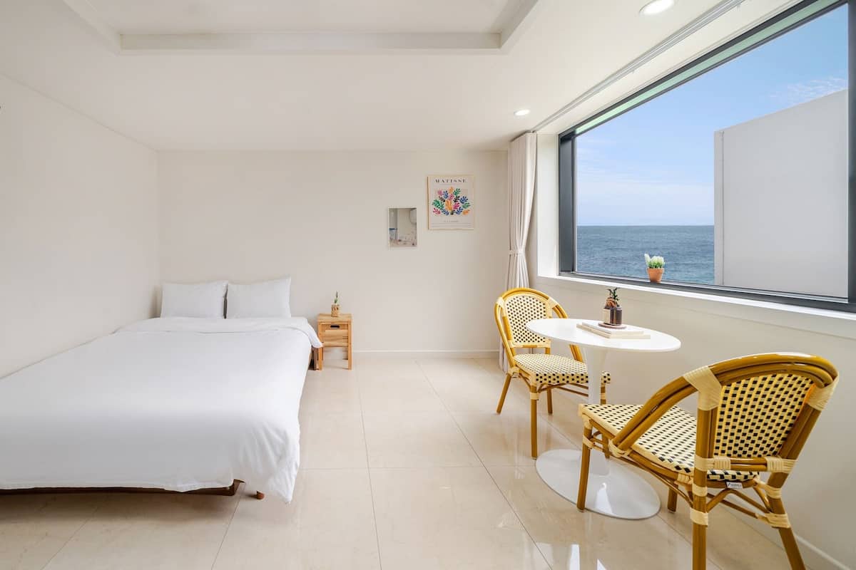 基本客房, 1 間臥室 (Room 303(Half Ocean View/Private BBQ)) | 1 間睡房、免費 Wi-Fi