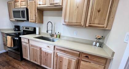 Charming 1-bedroom house with WiFi, AC Mesilla Park Las Cruces