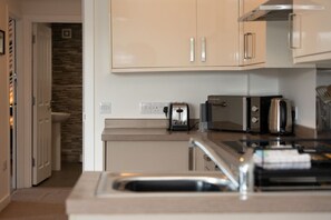 Fridge, microwave, oven, toaster