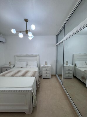 1 bedroom, iron/ironing board, WiFi, bed sheets - Cozy 1BR Apartment Great Location (Santo Domingo)