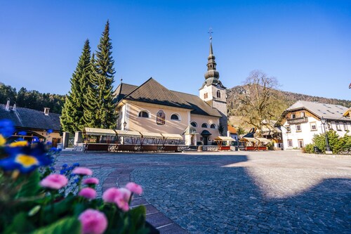 Alpine Chalet Planica with Sauna, Kranjska Gora, Slovenia