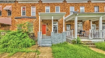 Charming 2-bedroom townhome in Baltimore with WiFi, AC