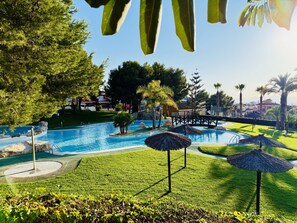 Pool - Villa Herminia by Gloove (Gran Alacant)