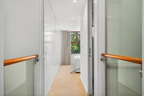 3 chambres, bureau, fer et planche à repasser, Wi-Fi