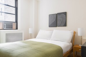 2 室のベッドルーム、アイロン / アイロン台、WiFi、ベッドシーツ