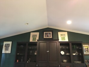 Interior - Uniquely decorated 2-bedroom artist’s haven boasts secret garden (Richardson)