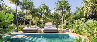 Charming 4-bedroom villa with WiFi, AC in beautiful Tulum