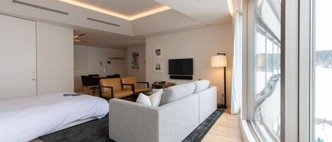 1 bedroom, desk, iron/ironing board, free WiFi