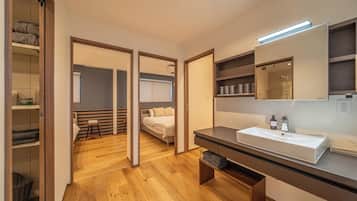 2 habitaciones, wifi gratis y ropa de cama