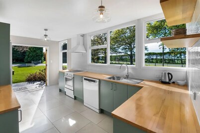 Anama School House Country Retreat