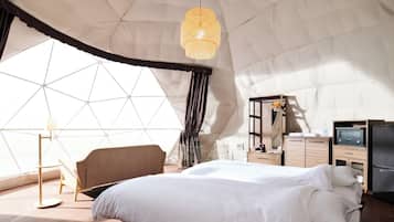 1 slaapkamer, een bureau