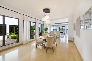 Luxury Villa, Balcony, Beach View | Living area - Manzil-6BR Lux Villa with Pvt Pool (Dubai)