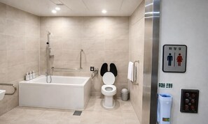 Decoración personalizada, muebles diferentes y escritorio 