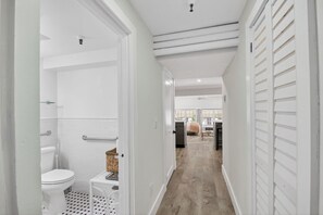 風筒、提供毛巾、番梘、洗頭水