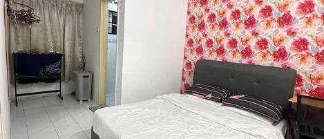 3 chambres, fer et planche à repasser, Wi-Fi