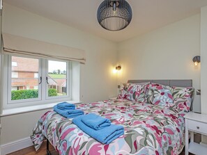 2 bedrooms, free WiFi