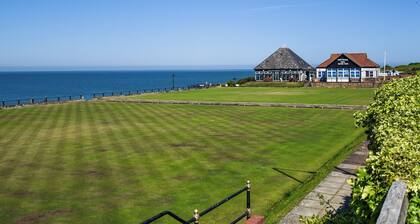 Monty's Cottage - UK49812