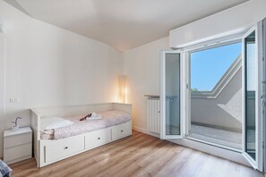 2 bedrooms, free WiFi, bed sheets