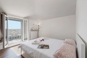 2 bedrooms, free WiFi, bed sheets - Matta Apartment 400m From The Lake (Sirmione)