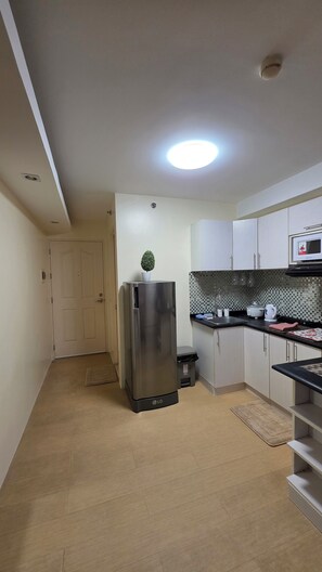 Microwave, stovetop
