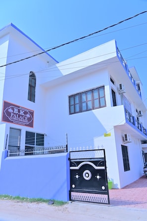 Exterior - Hotel B.k Palace (Ayodhya)