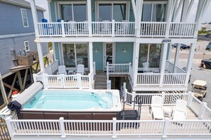 Unclassified image, 2 of 49, button