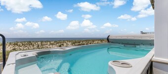 Newly Listed Oceanfront Home , Large Heated Swim Spa, Elevator, Easy Beach Access