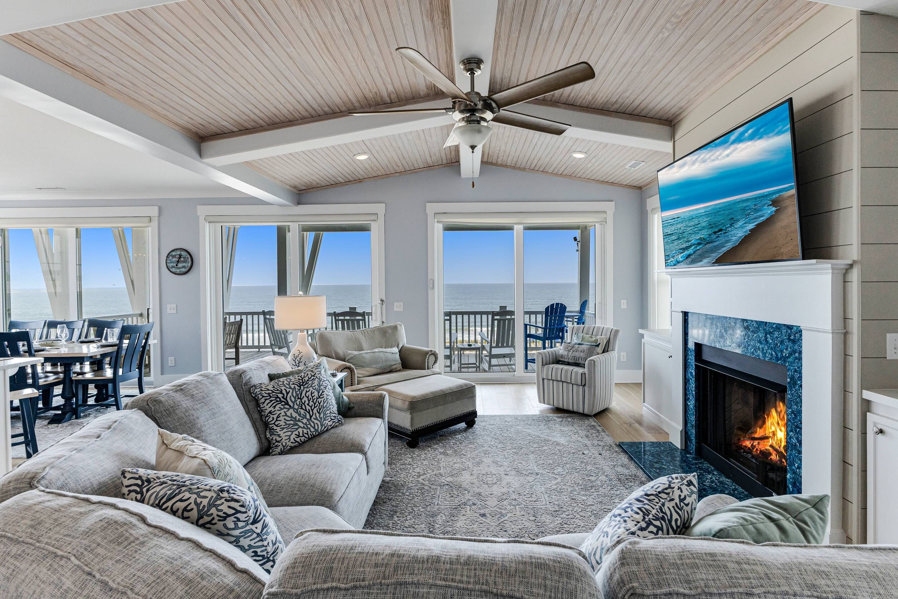 TV connectée, cheminée