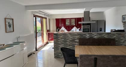 Apartment on the road and close to Christmas markets