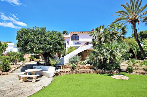 Casa del Panadero - large villa with private Pool in Benissa