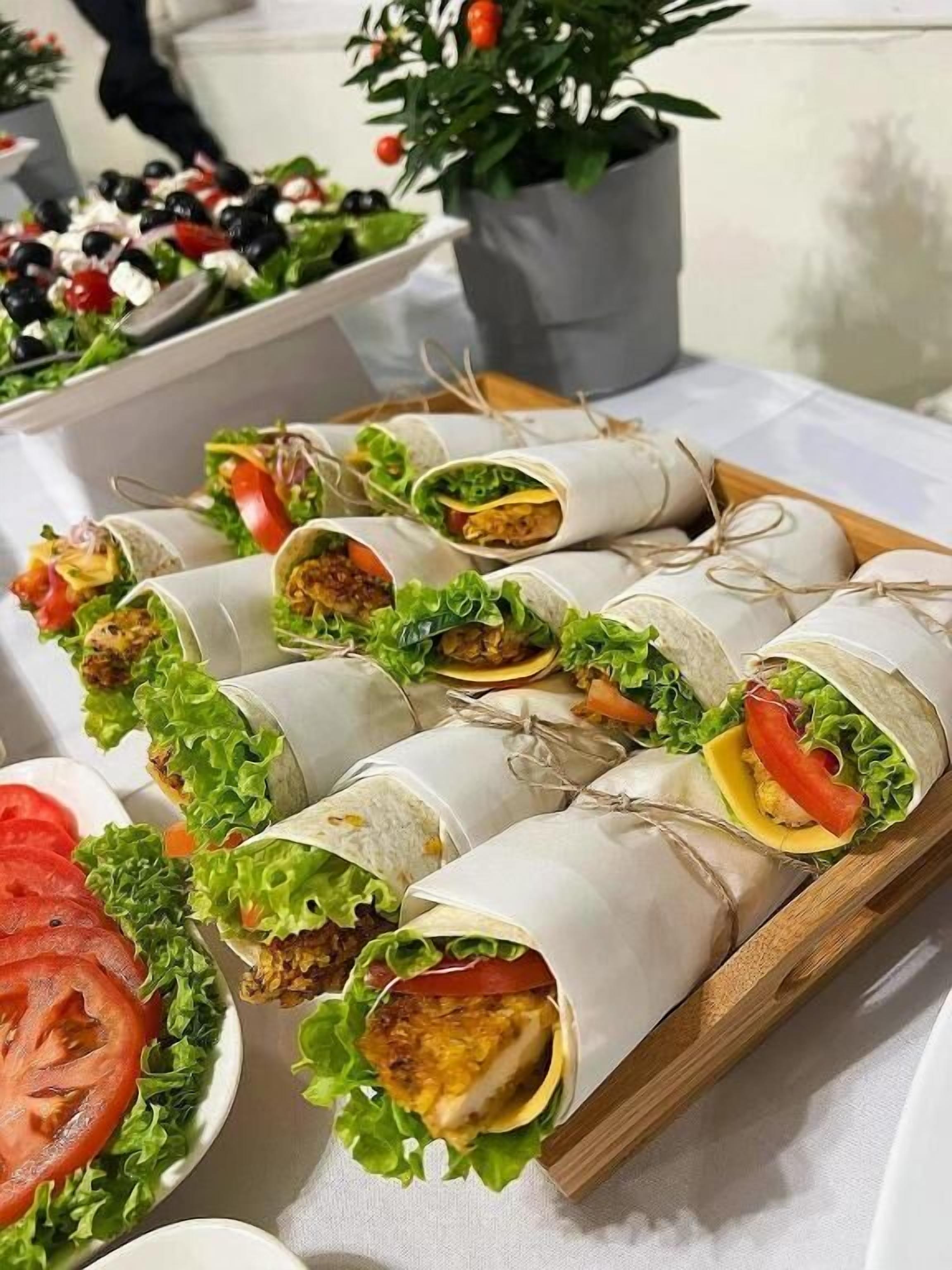 Tägliches Frühstücksbuffet (45 PLN pro Person)