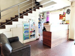 Lobby - Hotel Sai Sandpiper (Puri)