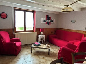 Smart TV - Country cottage ideal for family vacations large shady grounds (Annoire)