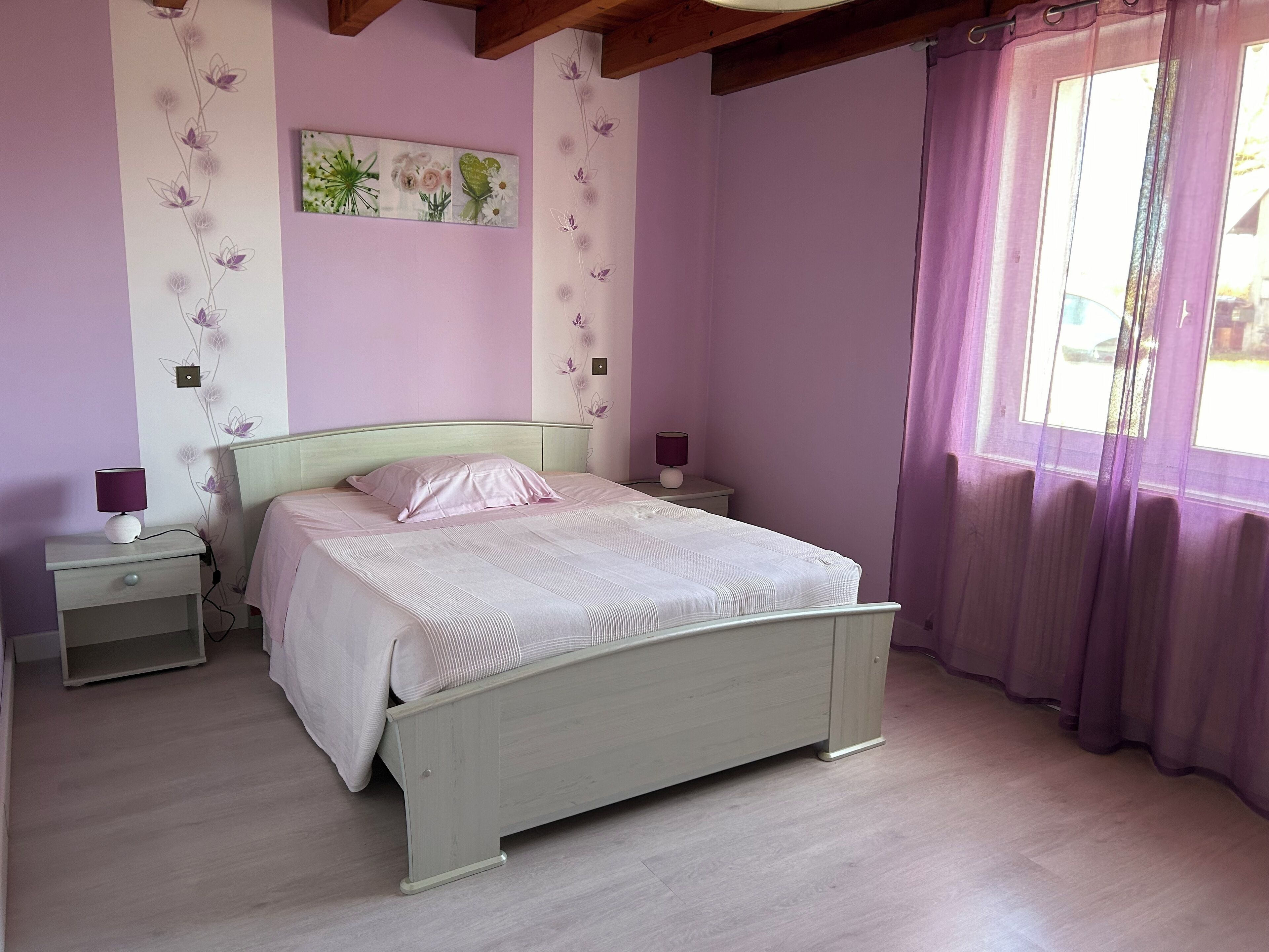 4 slaapkamers, een strijkplank/strijkijzer, wifi, beddengoed