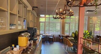 Relaxing Countryside Stay â Forest Views, Peaceful Vibes, Near Local Attractions